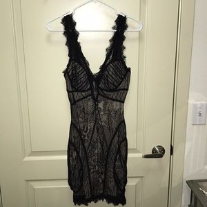 Bebe dress